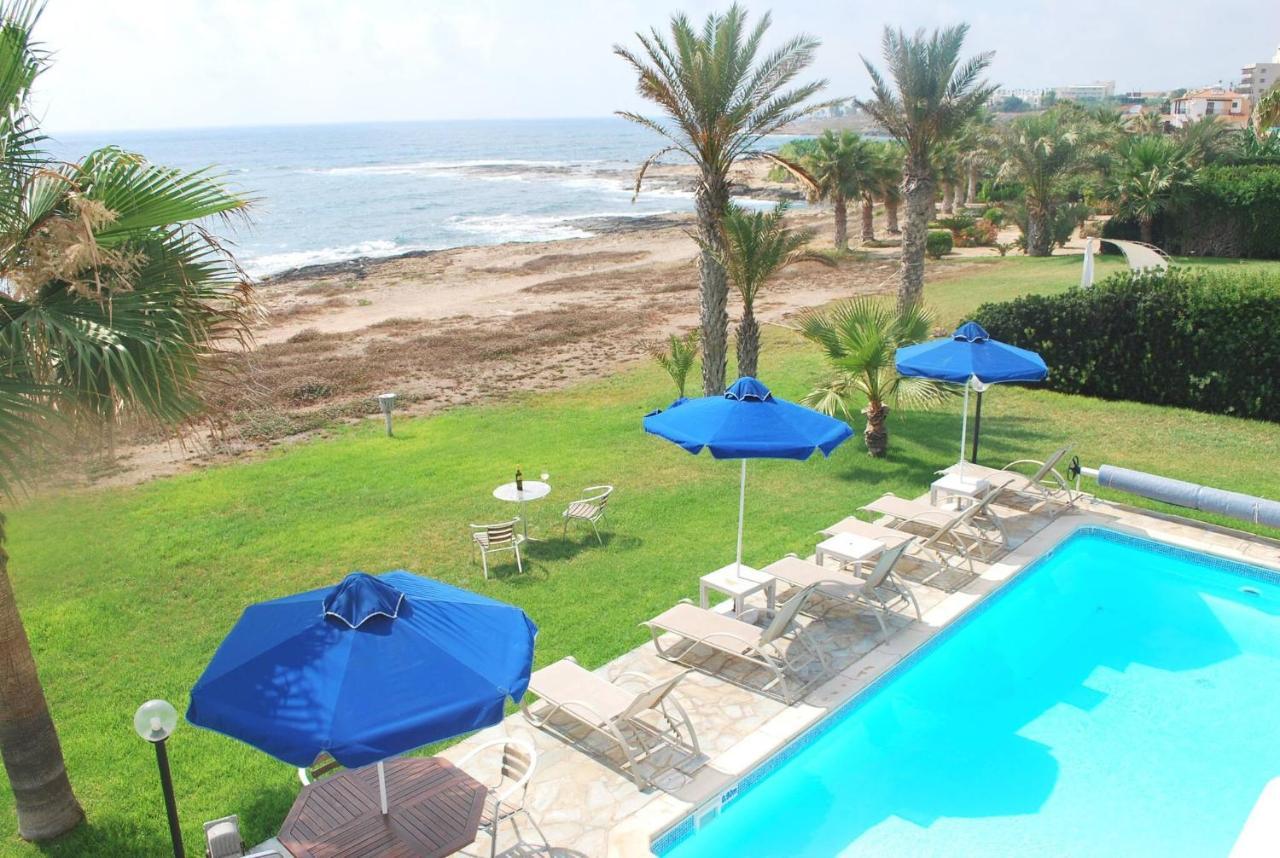 Sea Front Villa, Heated Private Pool, Amazing Location Paphos 323 Кисонерга Екстериор снимка
